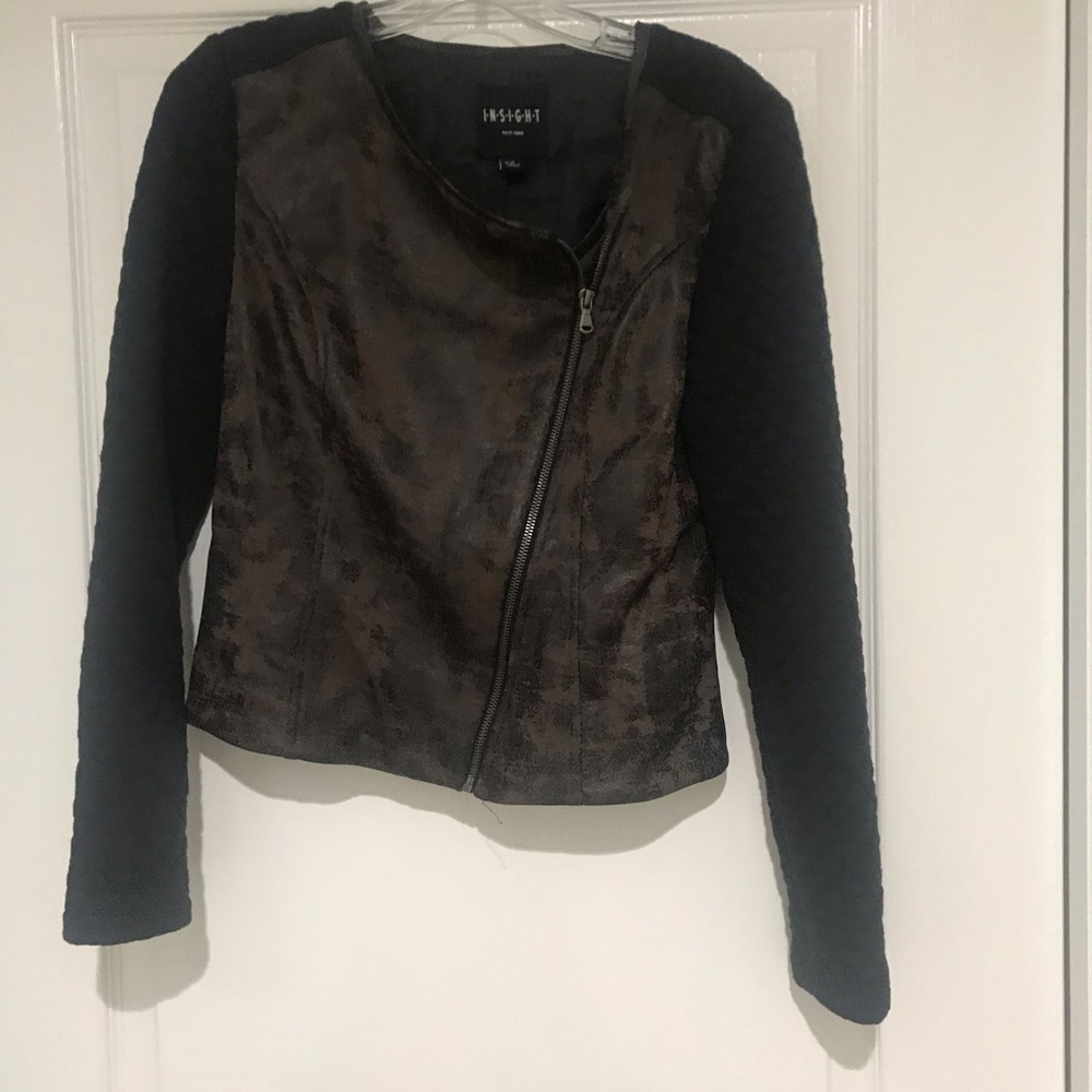 Size 6 insight New York jacket